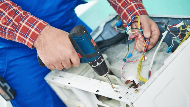 Çayırova Toshiba Toshiba çamaşır makinesi kart tamiri – Su almama arızası orijinal parça ile giderildi. - Teknik servis örneği